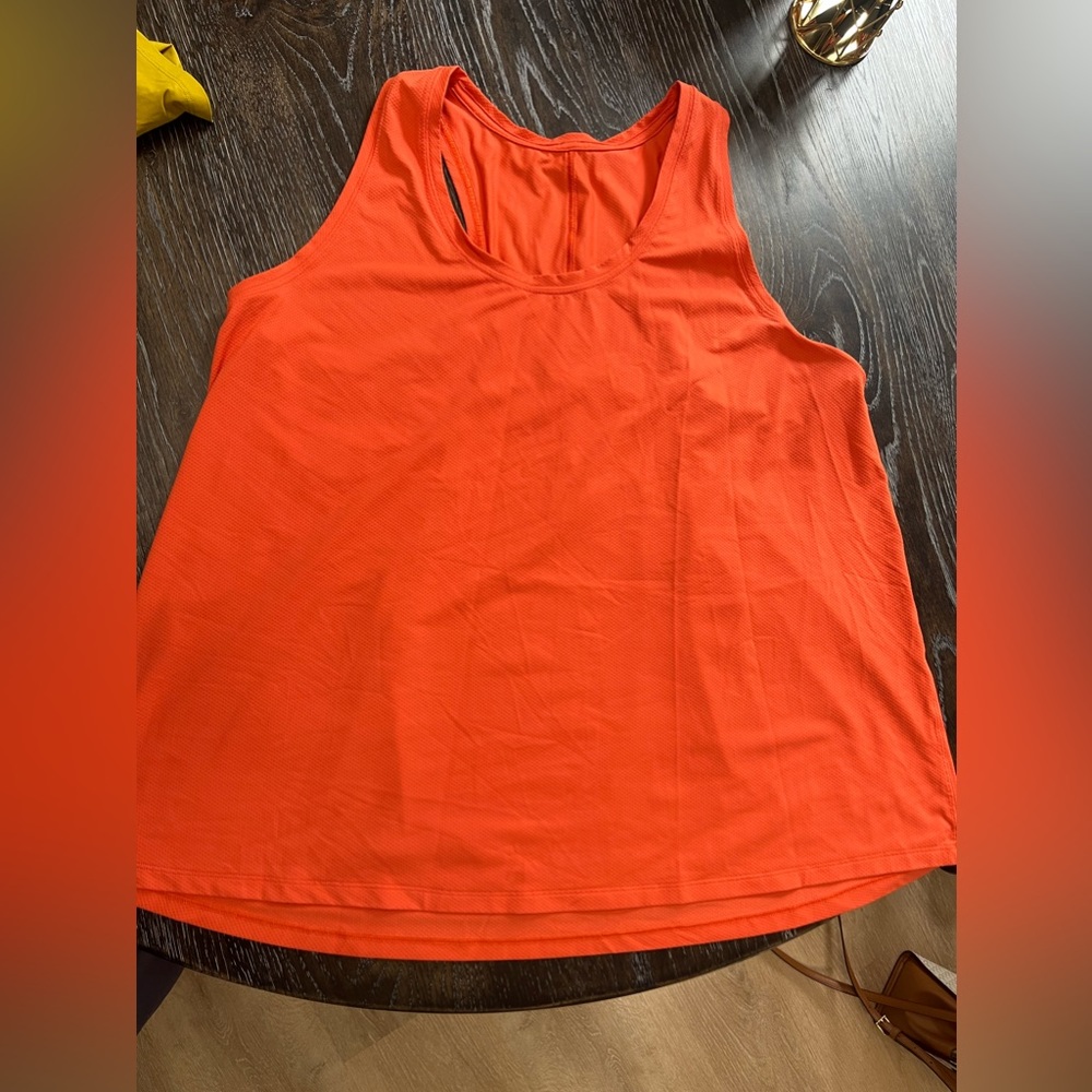 Lululemon tanktop, SIZE 16